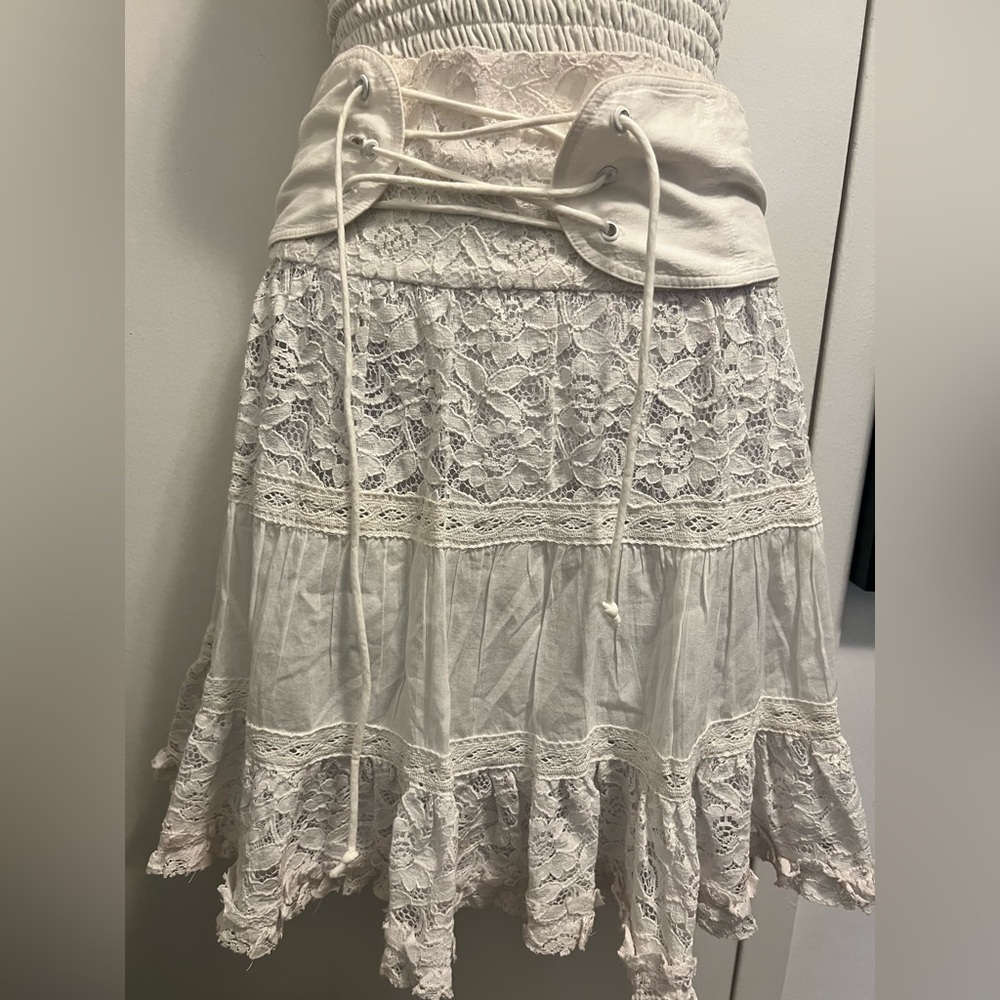 Guess skirt